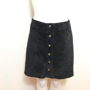 Suede Snap Front Skirt 🌻